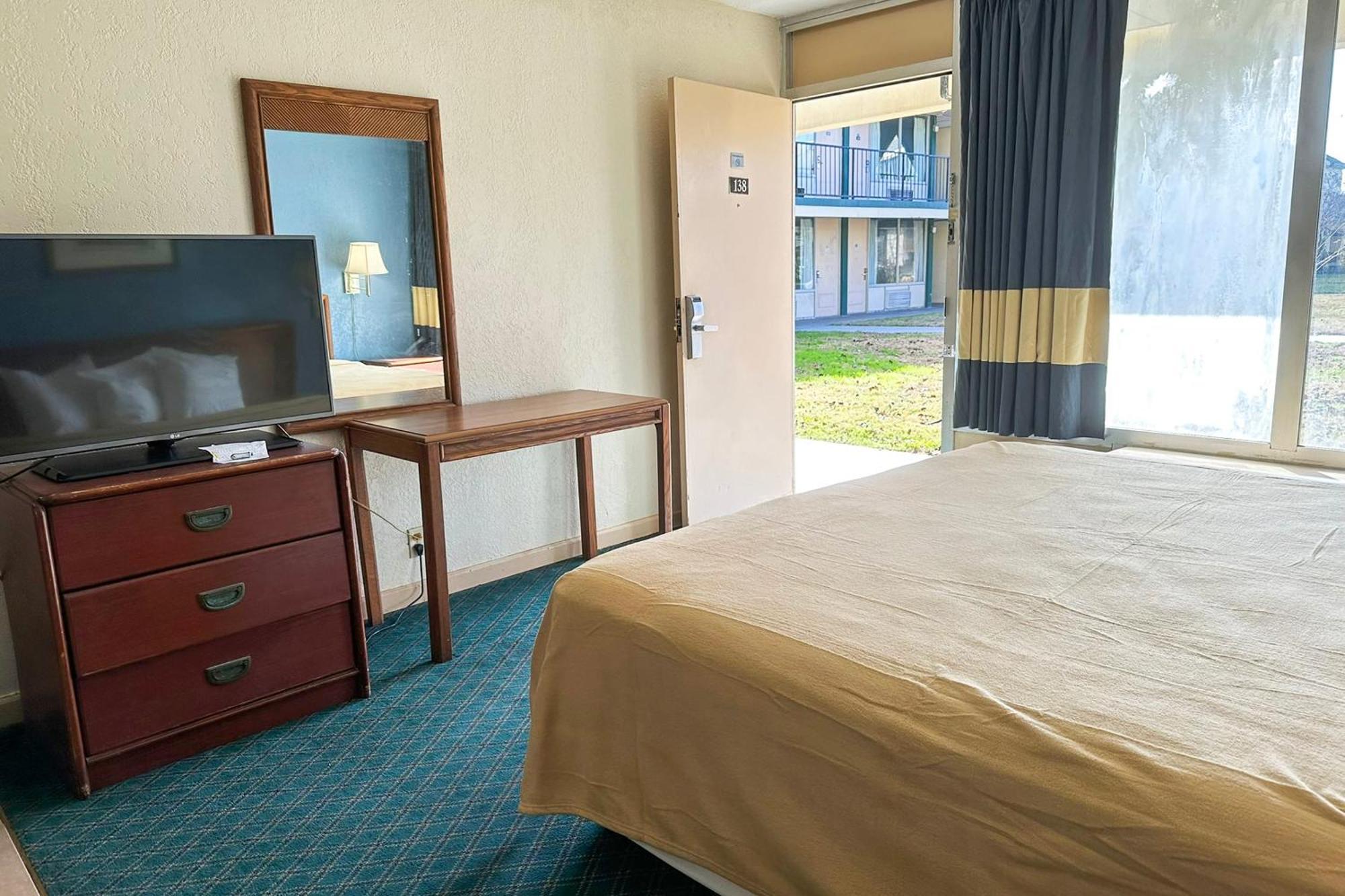 Super Inn & Suites By Oyo Milledgeville Luaran gambar