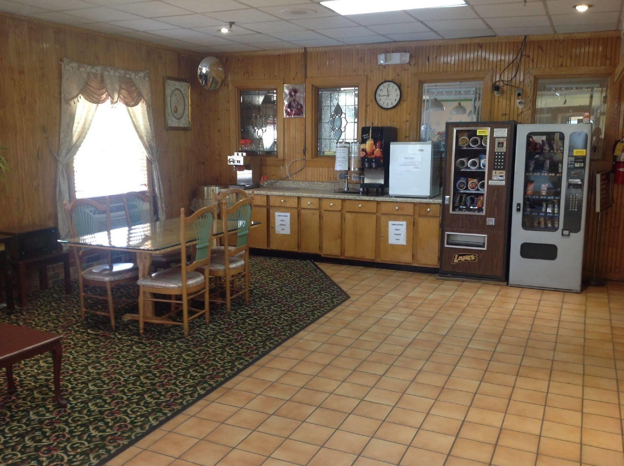Super Inn & Suites By Oyo Milledgeville Luaran gambar