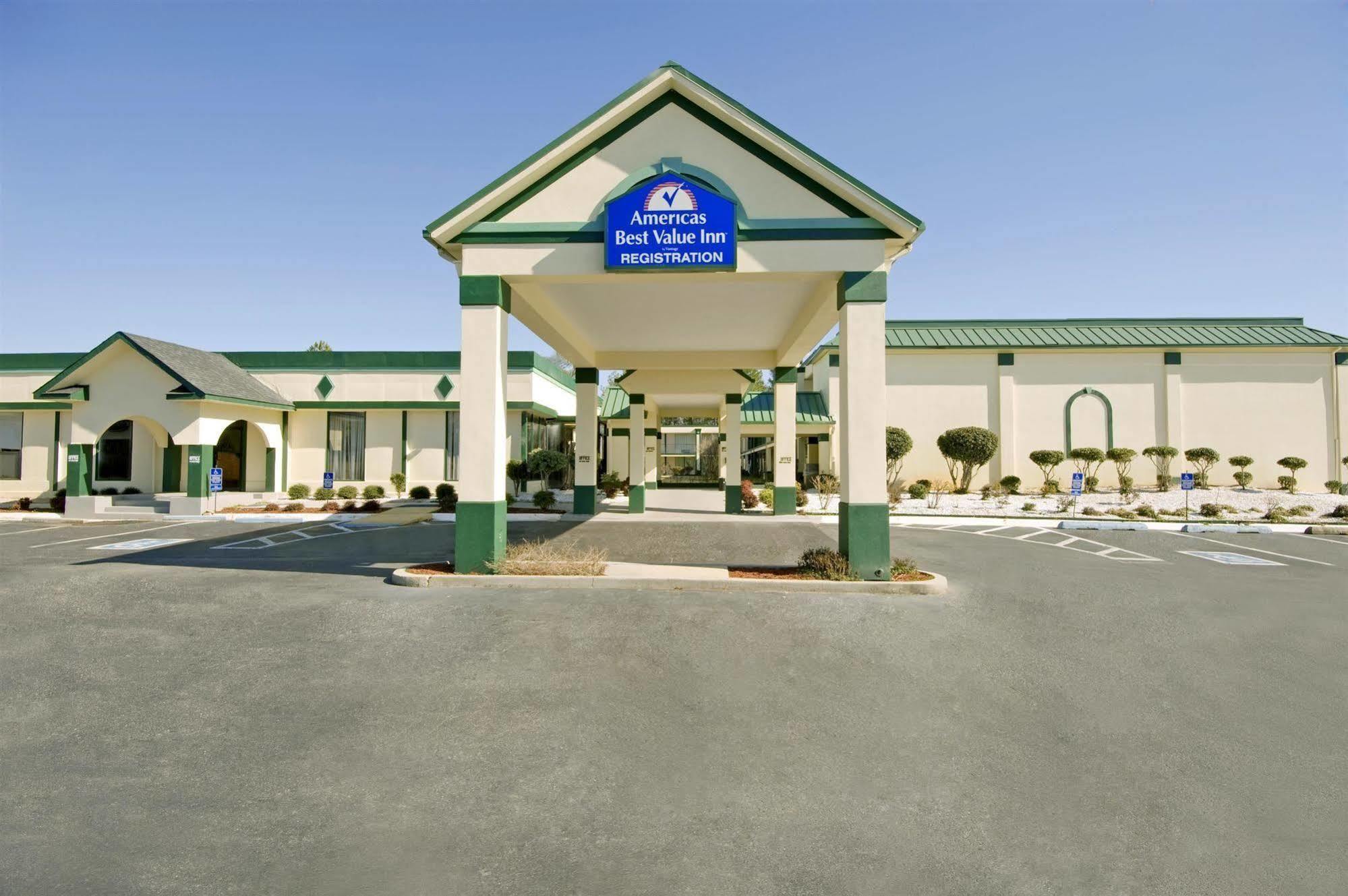 Super Inn & Suites By Oyo Milledgeville Luaran gambar